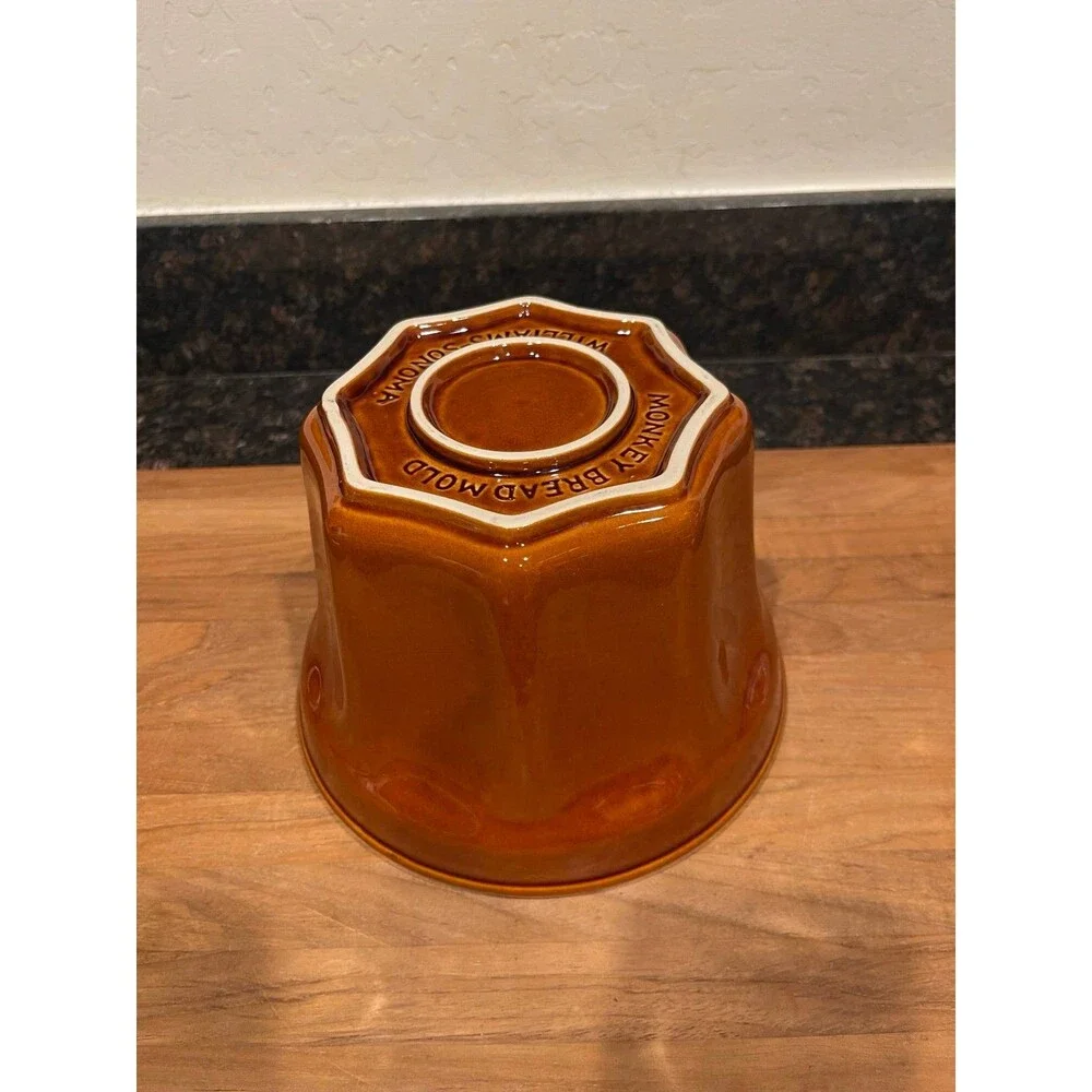 Williams Sonoma Monkey Bread Baking Mold